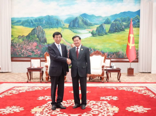 President Thongloun Receives Senior Chinese Delegation